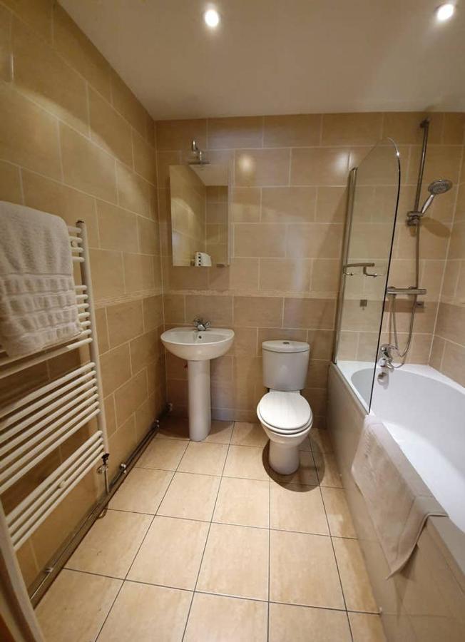 Stylish Flat In Central Tenby & Free Parking Zewnętrze zdjęcie