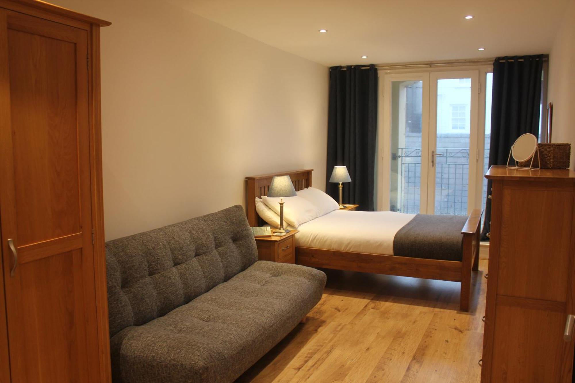 Stylish Flat In Central Tenby & Free Parking Zewnętrze zdjęcie